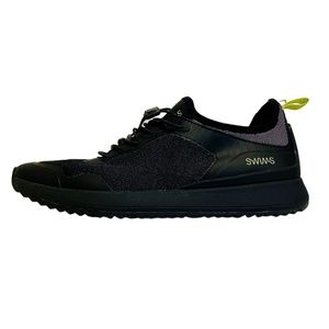 Swims Black & Neon Yellow Ocean Runner Men's Lightweight Sneakers in Size 7